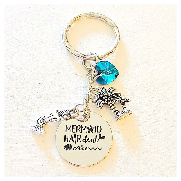 Personalized🧜♀️ Mermaid Hair Don’t Care Keychain - Picture 2 of 3